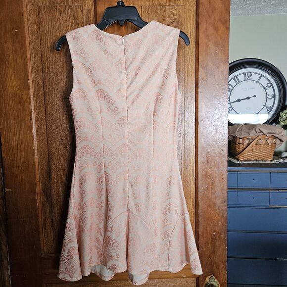 Windsor JR Women’s Light Pink Floral Lace Sleeveless Ruffle-Hem Dress Size Large - Picture 3 of 8